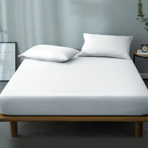 
                  
                    Queen Size Waterproof Bamboo Mattress Protector
                  
                